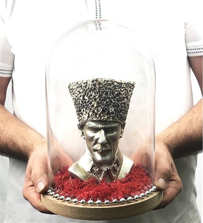 Öğretmenler günü Atatürk büst hediyesi